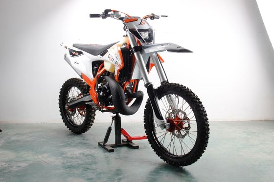 250cc бензиновый мотоцикл мотокрос с передним задним дисковым тормозом и 2-тактным двигателем