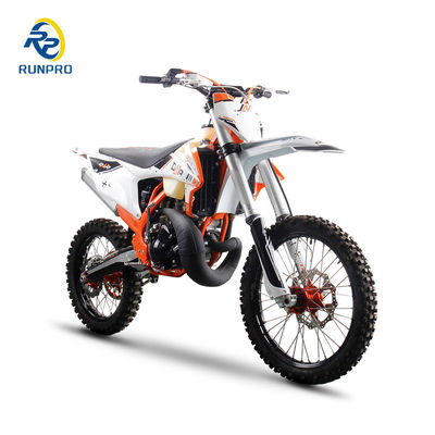 2024 Водоохлажденный 250cc 2-тактный бензиновый грязный велосипед для внедорожного мотокросса
