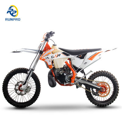 2024 Водоохлажденный 250cc 2-тактный бензиновый грязный велосипед для внедорожного мотокросса