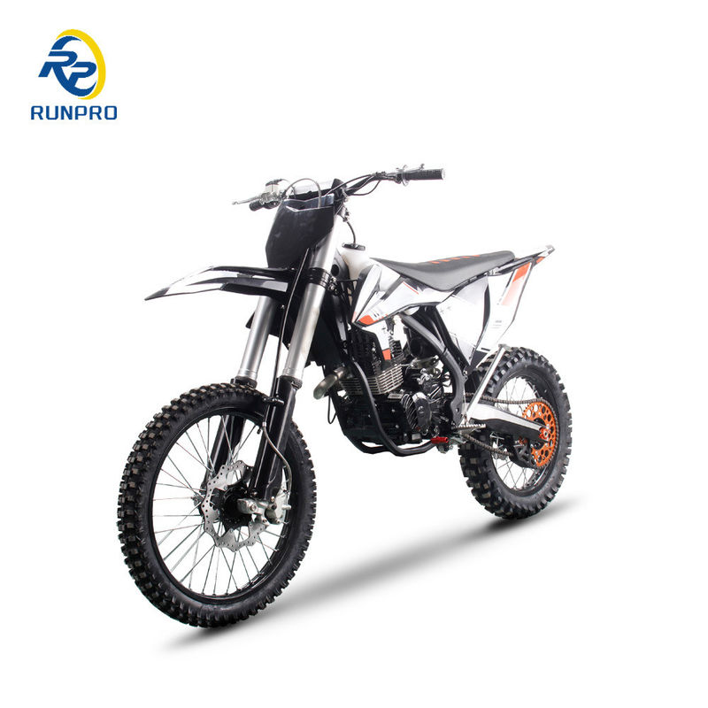 Приготовьтесь доминировать в соревнованиях с 300cc Pit Bike от Runpro Racing