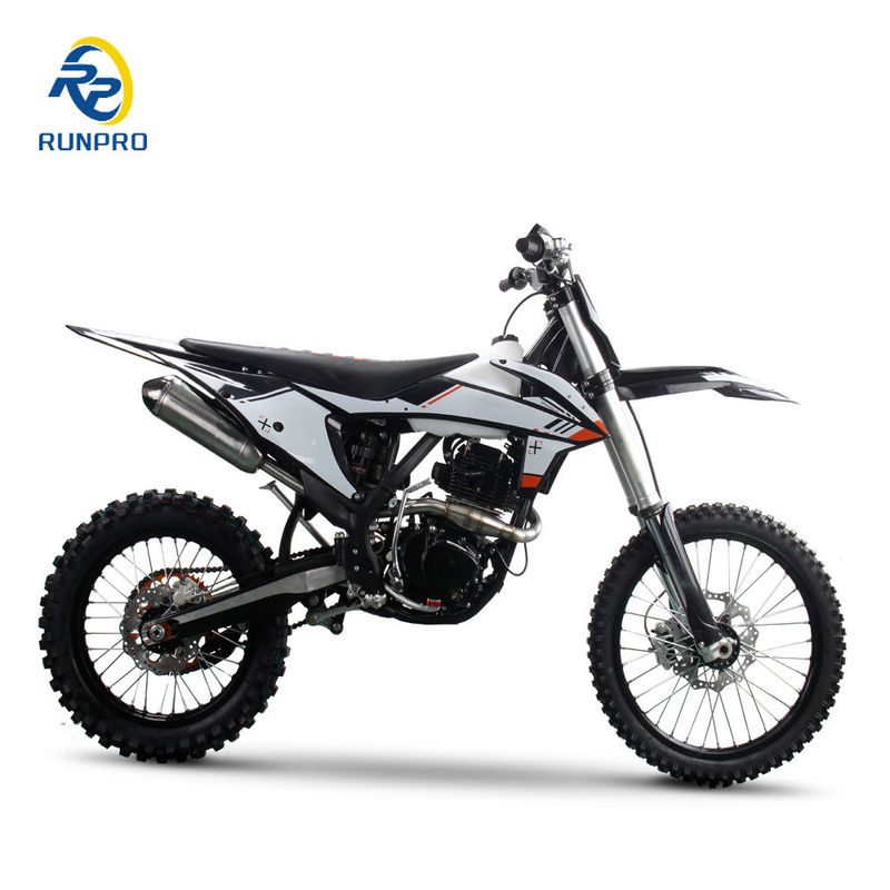 Завоевать любую местность с Runpro 21/18 шины 300cc Dirt Bike CE сертифицированный и мощный